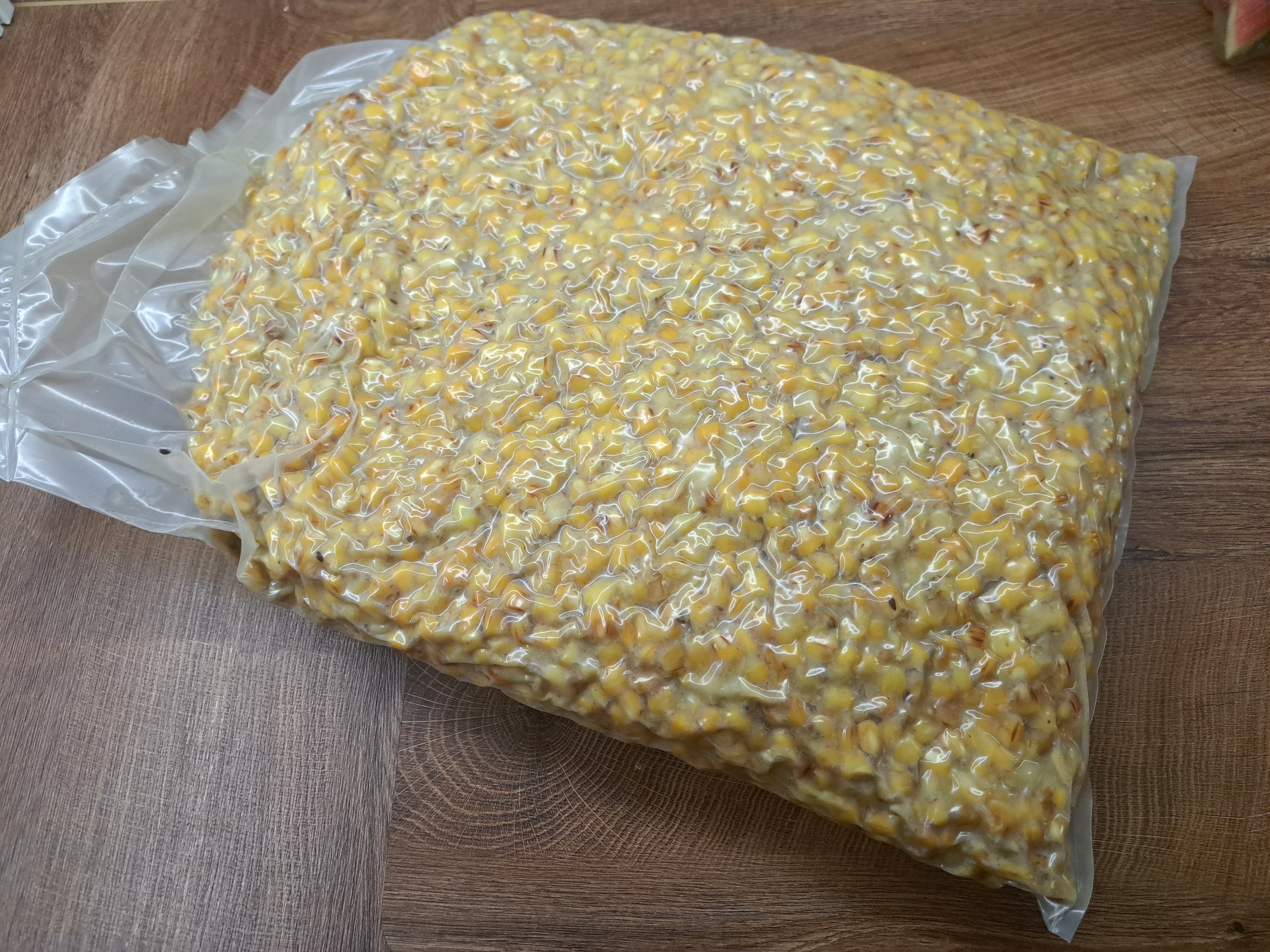 Vařená kukuřice 10l (Burizon Baits)