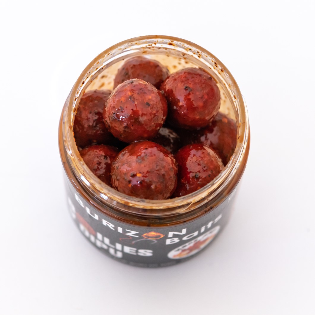 Dipované boilies - Demon Spice